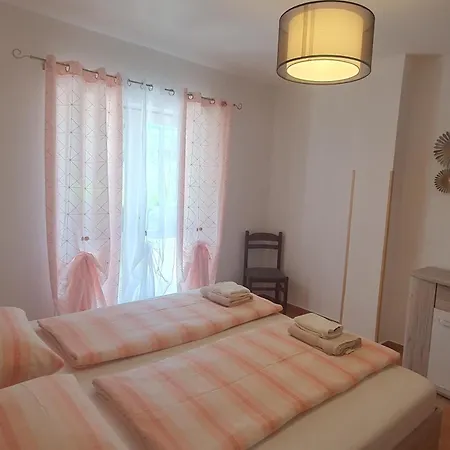 Apartments For Families With Children Lopar, Rab - 22227 Room photo