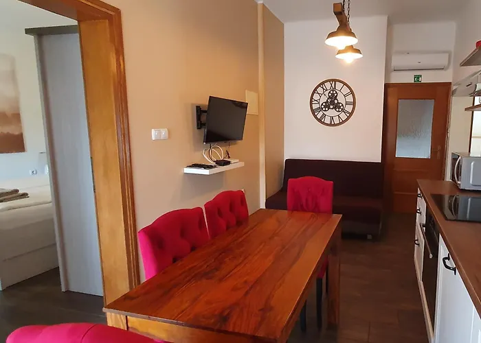 Apartments For Families With Children Lopar, Rab - 22227