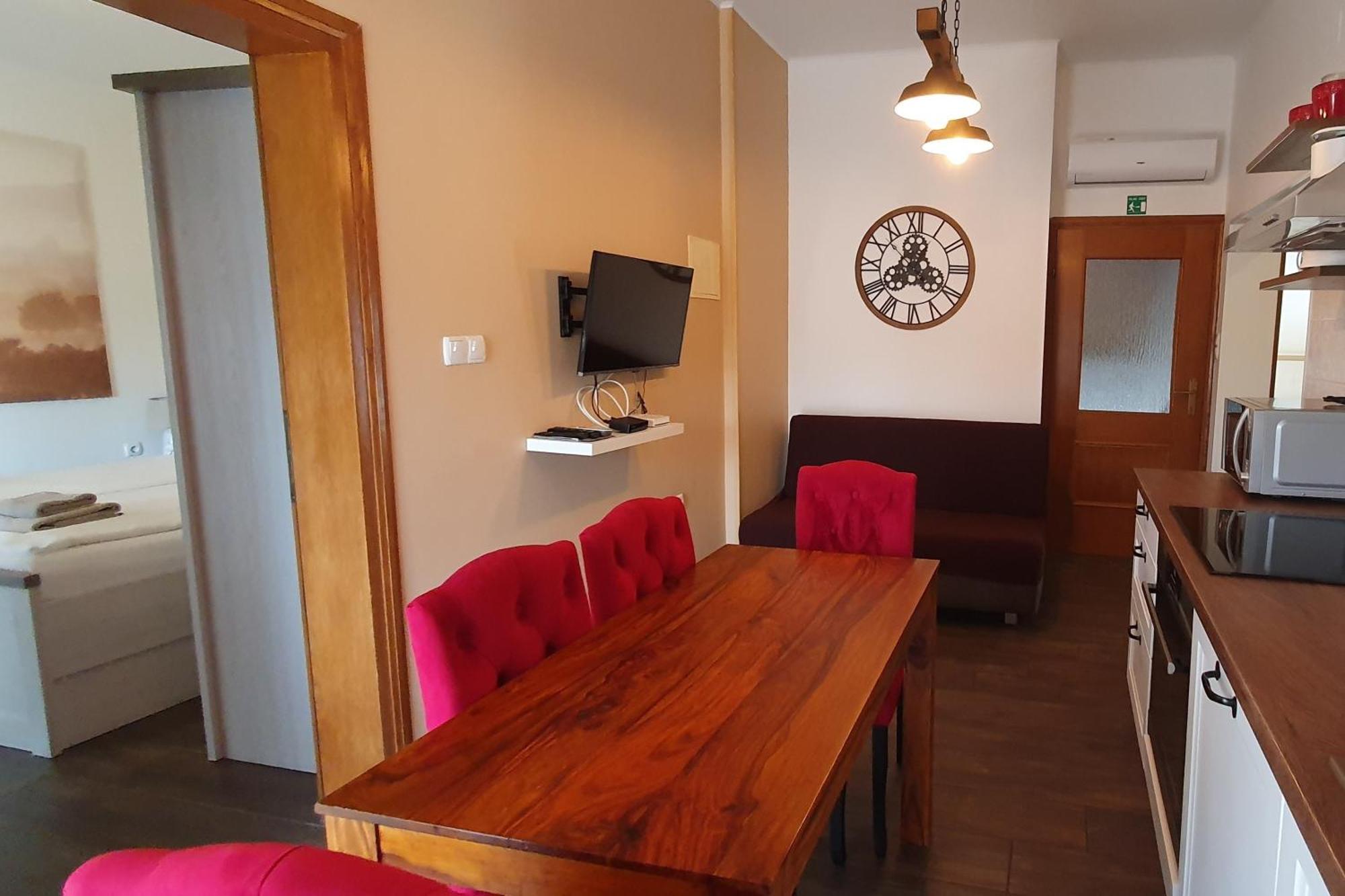 Apartment For Families With Children Lopar, Rab - 22227